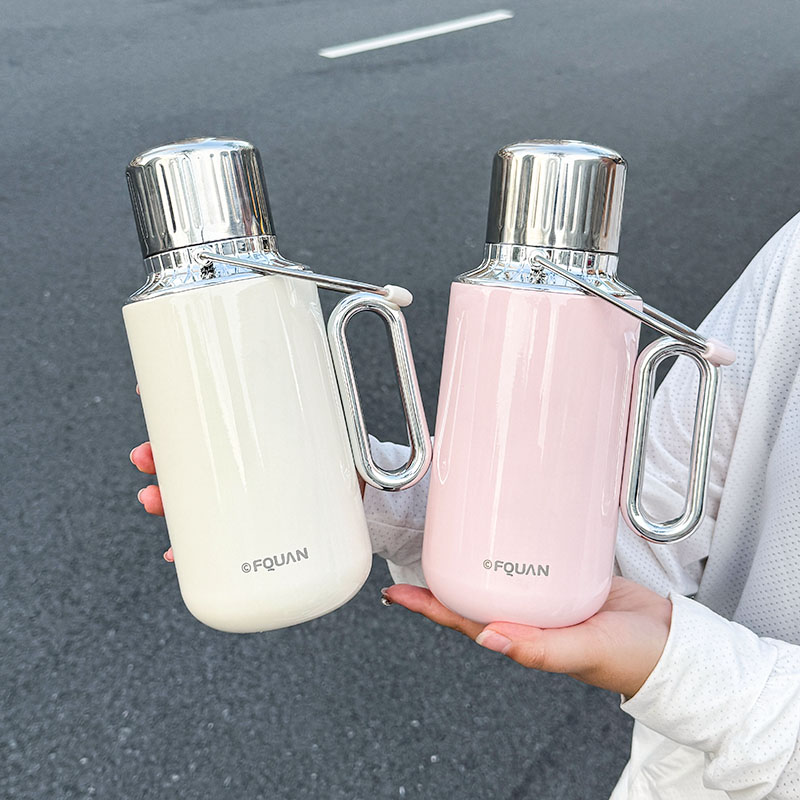 Sports Water Bottle Insulated - Botella de Agua Aislada de Acero