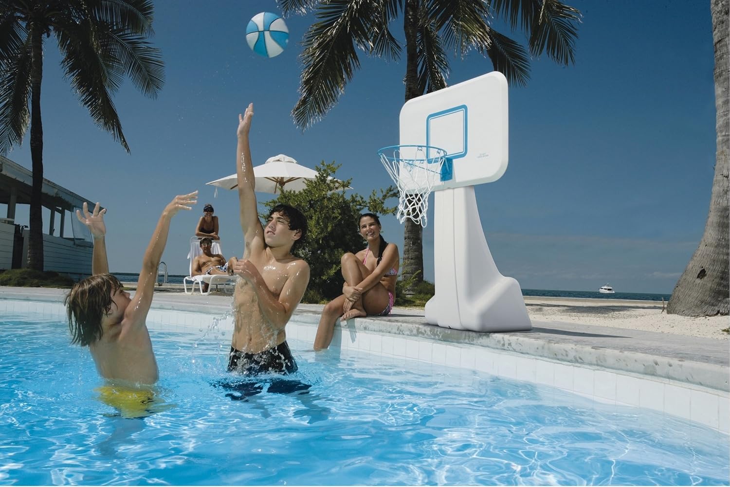 Set de Baloncesto para Piscina - Basketball Hoop reseña y precio